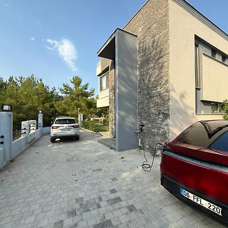Villa Canyon Goeynuek Kemer With Pool